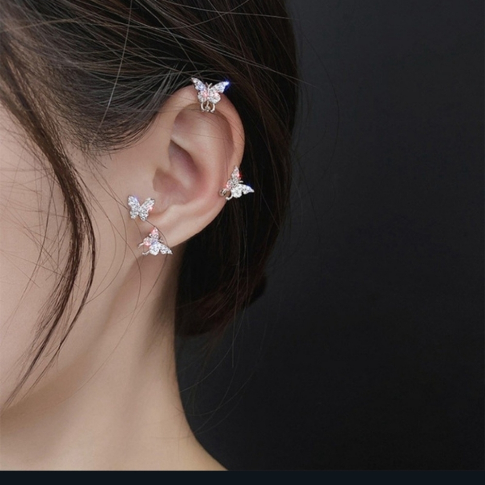 Butterfly earrings. - Picture 3 of 3
